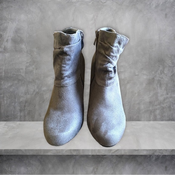 Wedge suede ankle booties - Picture 4 of 6